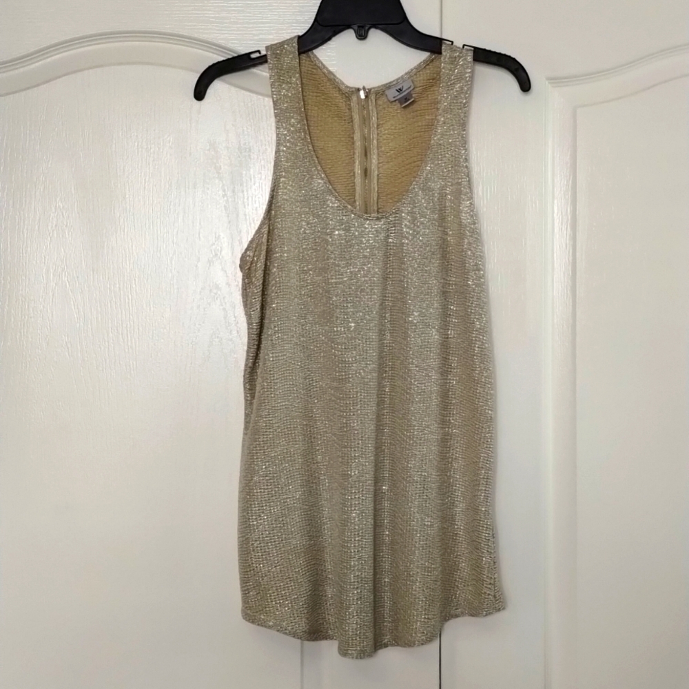 Worthington size medium gold metallic sleeveless racerback style blouse zip back